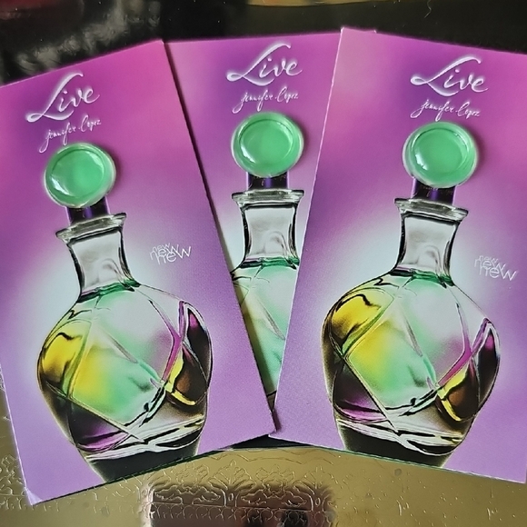 Jennifer Lopez Other - New Jennifer Lopez Live Perfume Eau De Parfum Samples - 0.017 Fl oz